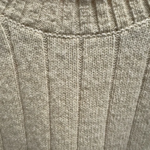 Banana Republic Made of Italian Yarn/wool 80%-Unisex Crewneck Sweater - Picture 5 of 10